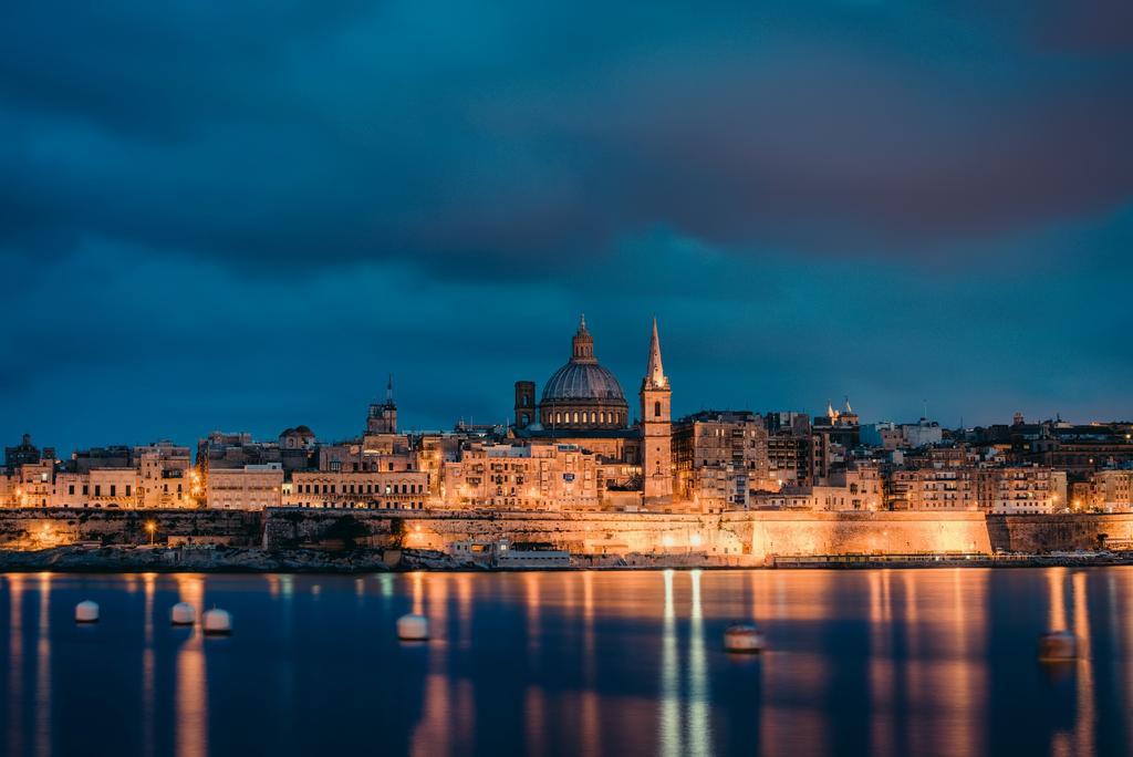 Marvellous Apartment In Tigne Point Sliema Ngoại thất bức ảnh